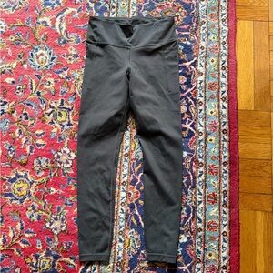 Grey High-Waisted Leggings with Side Pockets